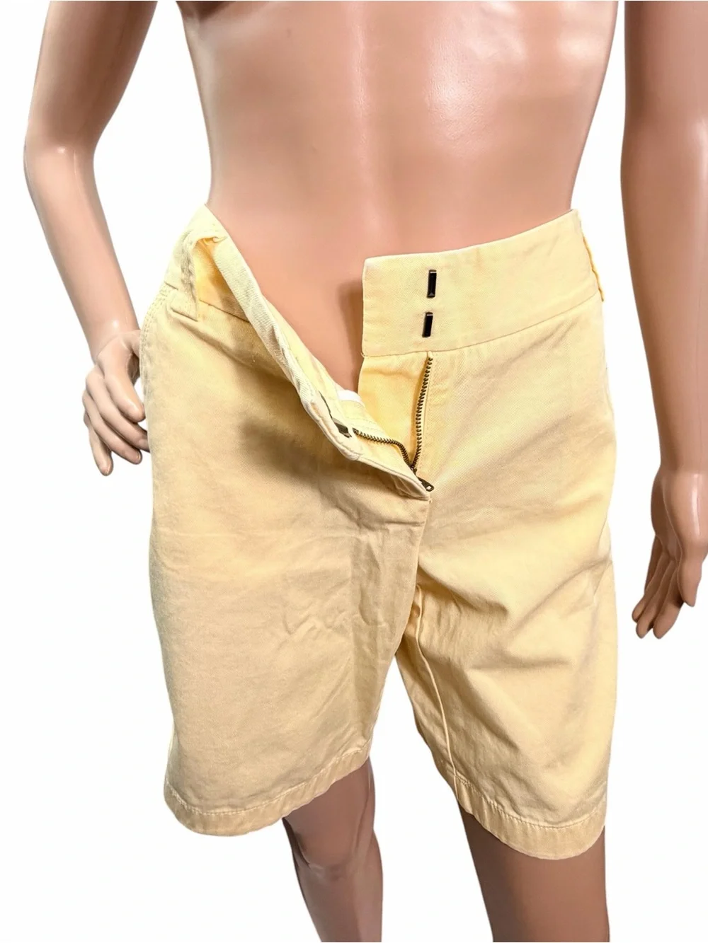 J Crew Women’s Size 6 Classic Twill City Fit Broken In Chinos Shorts Yellow